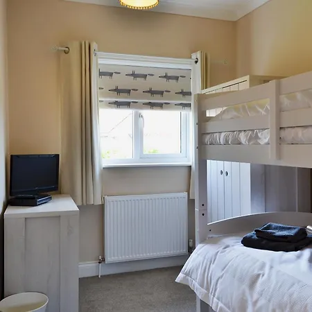 Apple Tree House Tatil Evi *