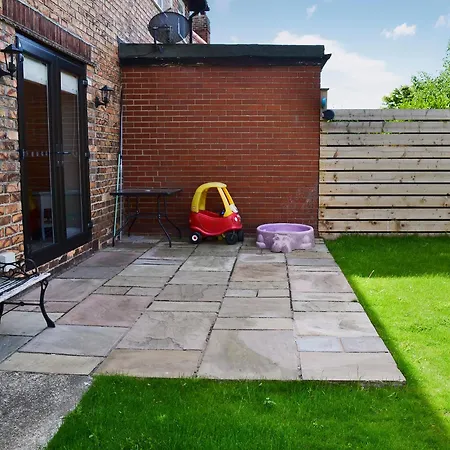 Dom wakacyjny Apple Tree House *